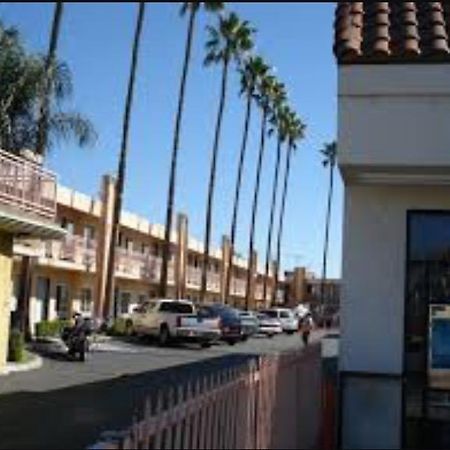 Palm Tree Inn Los Angeles Exterior photo